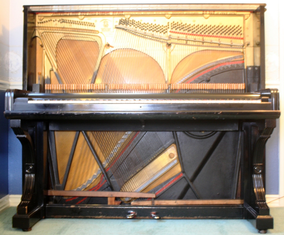 Steinway Vertical 47263 plan view front compr Steinway Vertical 47263 plan view front compr